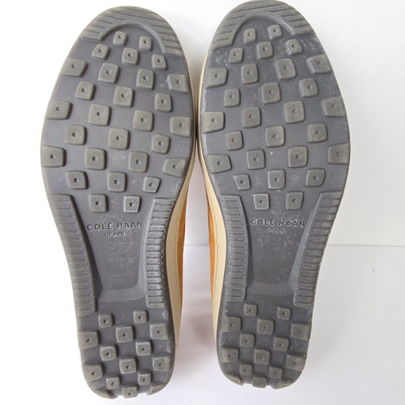 Cole Haan Claude Venetian Nubuck Loafer Slip-on C30993  Mens 10.5 British Tan - Picture 9 of 13